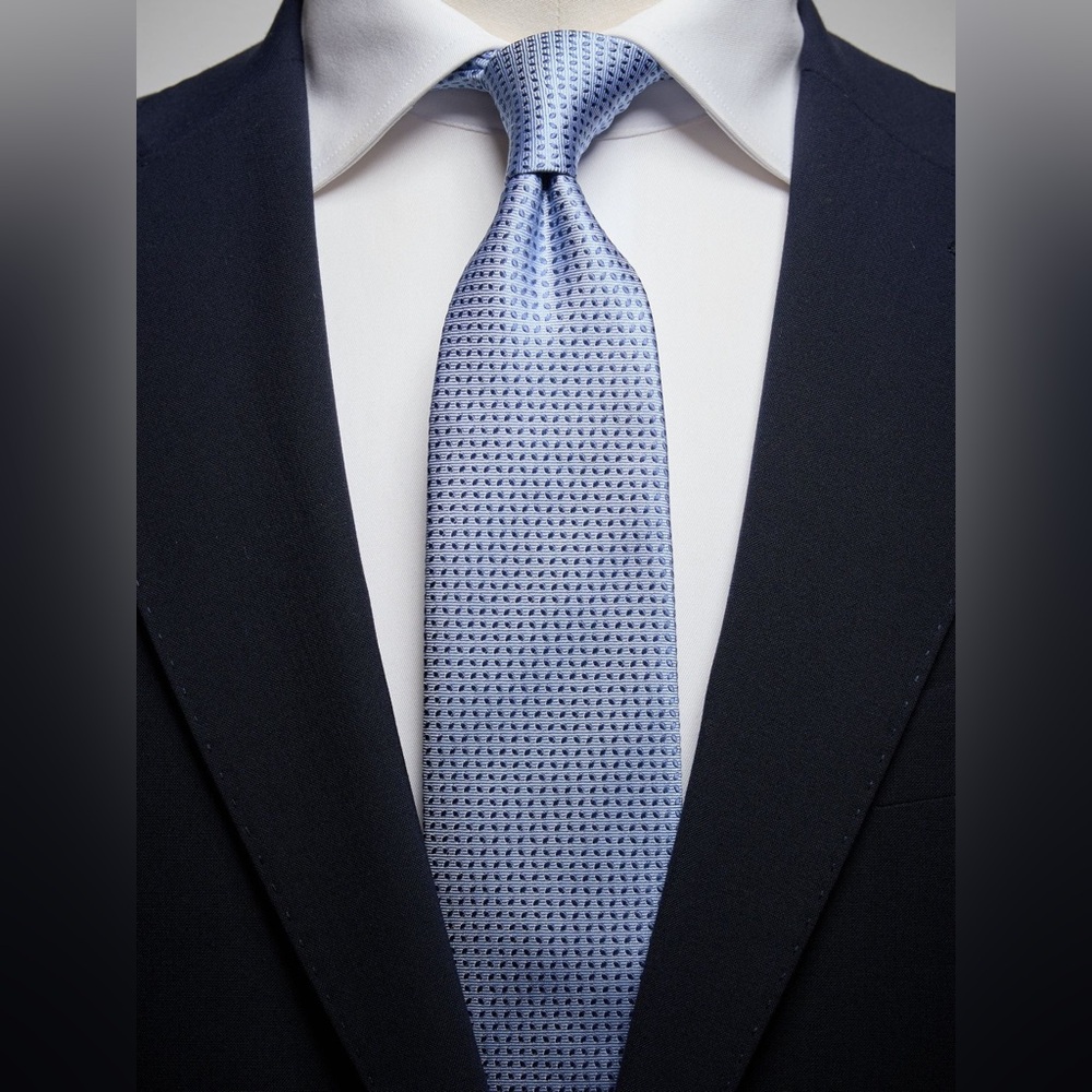 JOHN HENRIC Light Blue Pattern Tie Silk 7.5